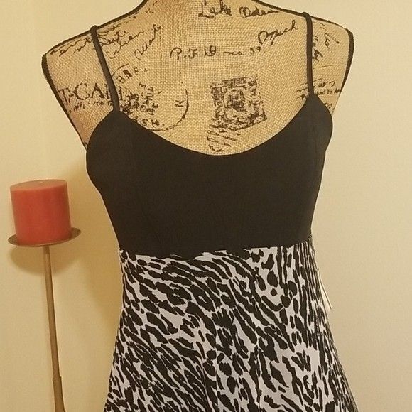 Susan by Night Petite Animal Print dress - Picture 3 of 13